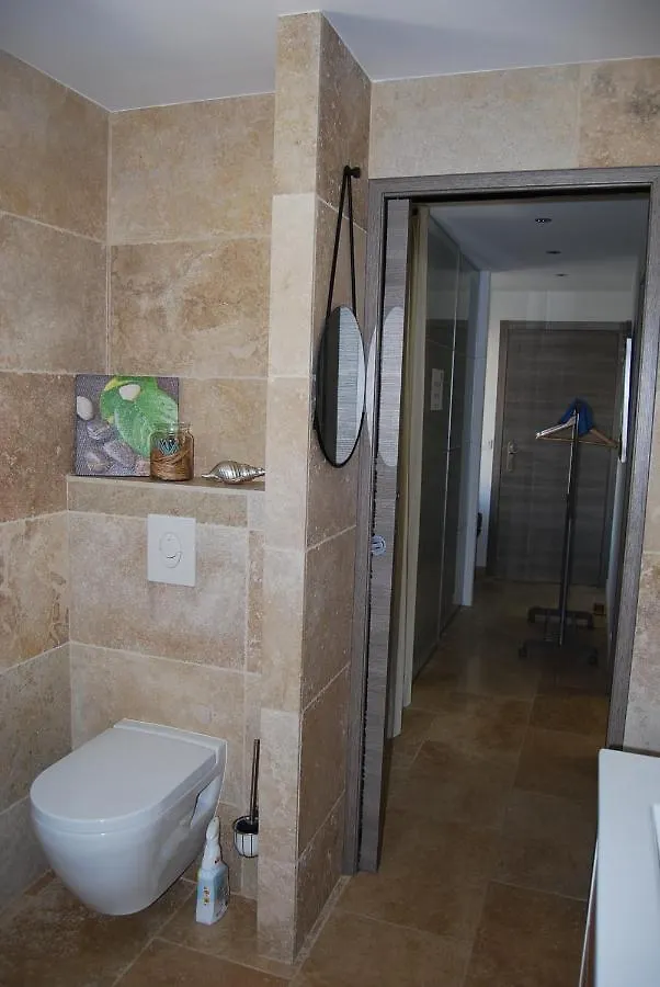 Adorable Guest House Vue Et Acces Direct Mer Saint-Mandrier-sur-Mer France